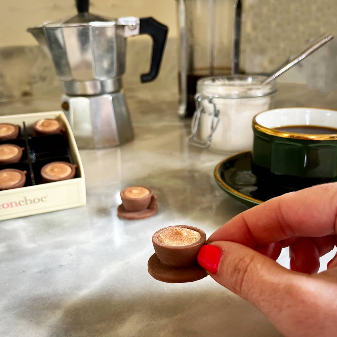 Cappucino Flavoured Chocolate Cups