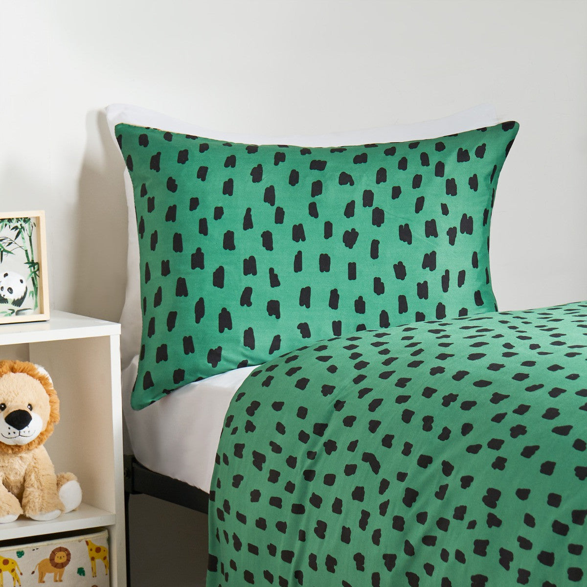 Kids Safari Print Reversible Duvet Cover Set - Natural/Green