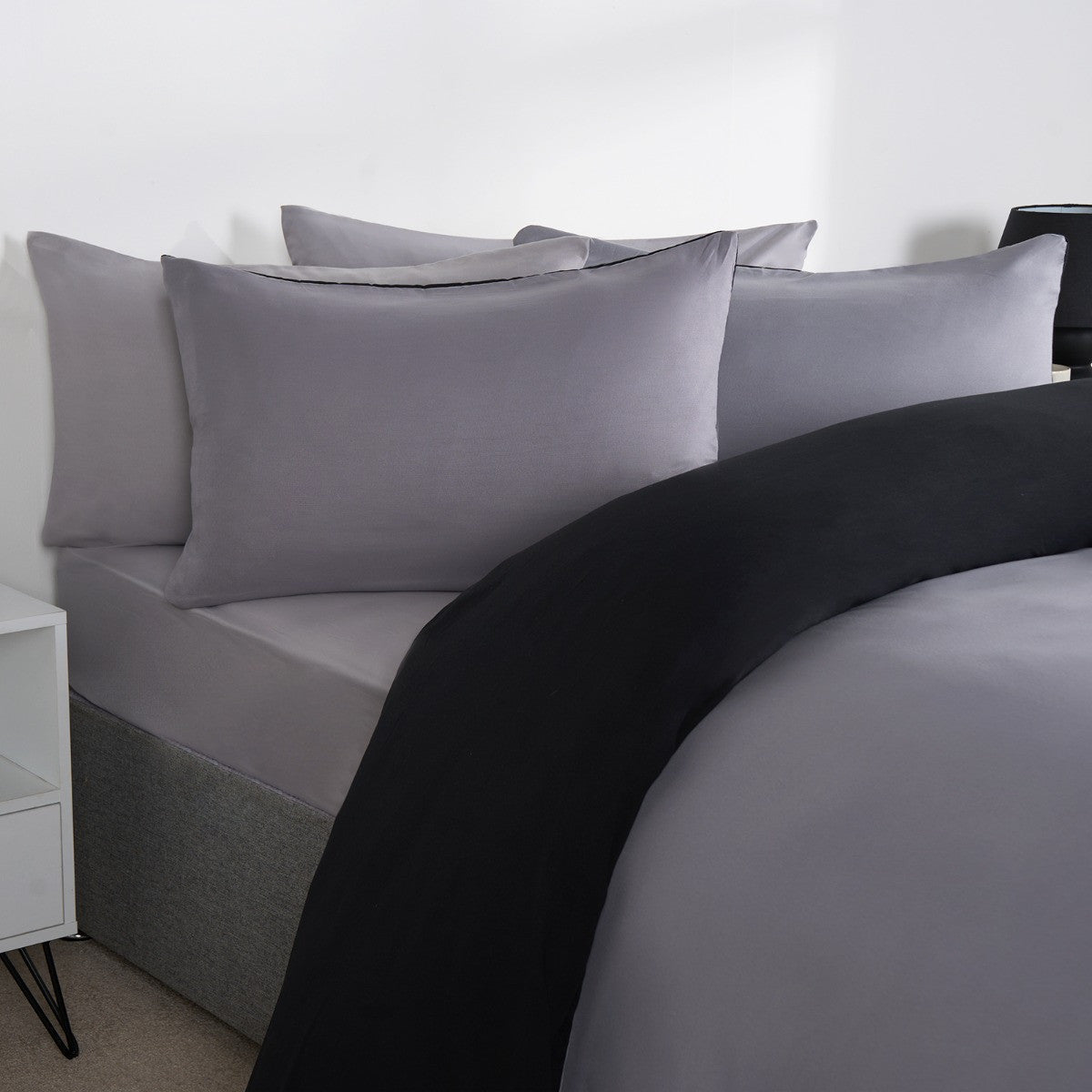 Reversible Duvet Cover Set - Black/Grey