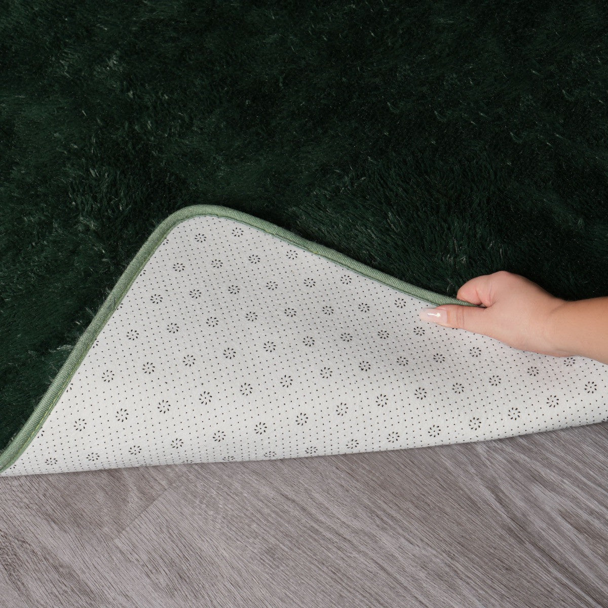 Fluffy Rug - Forest Green